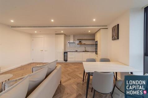 E74A7305-HDR.jpg