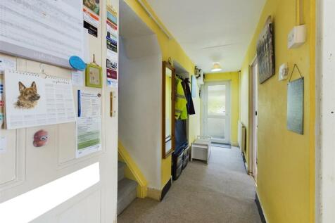 Hallway.jpg
