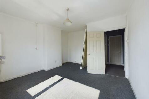 CAM03055G0-PR0138-STILL014.jpg