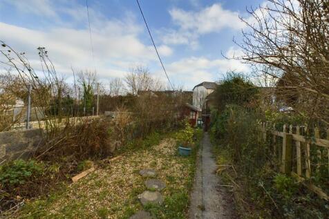 CAM03055G0-PR0165-STILL022.jpg