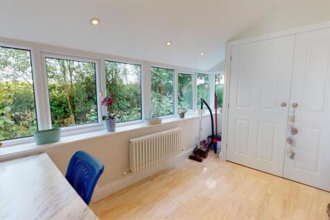 Hazel-Hill-StFlorence-Milton-Tenby-05282023_171028