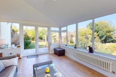 Hazel-Hill-StFlorence-Milton-Tenby-05282023_171326