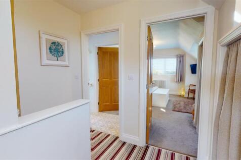 Hazel-Hill-StFlorence-Milton-Tenby-05282023_171635