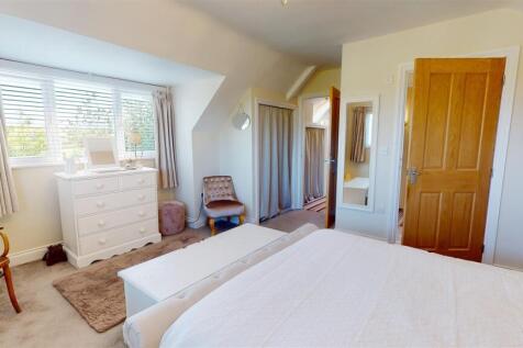 Hazel-Hill-StFlorence-Milton-Tenby-05282023_171734