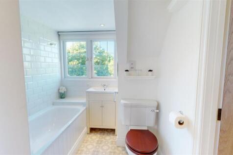Hazel-Hill-StFlorence-Milton-Tenby-05282023_171534