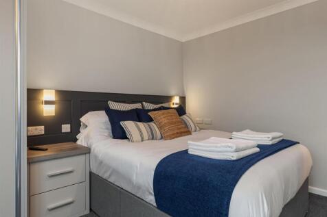 4 Bevlin Hall Saundersfoot -   Final Edits_-5.jpg