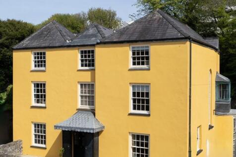 Bell Tree House Tenby - 0.jpg