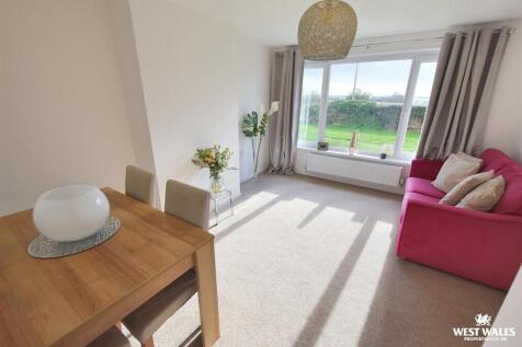 6 - 2025-10-26T201757.080.jpg