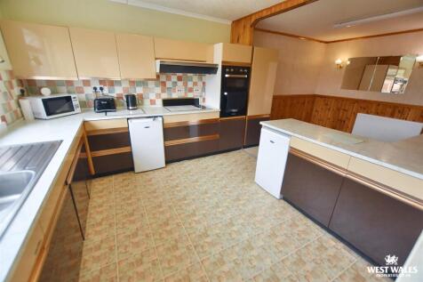 6 - 2025-10-26T201544.731.jpg