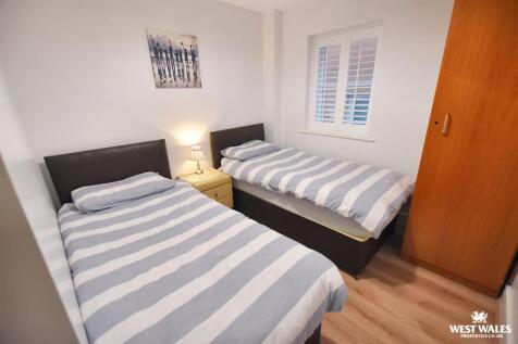 7 - 2025-11-10T123013.420.jpg