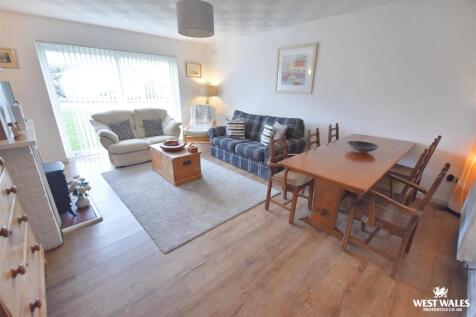 6 - 2025-11-10T122327.631.jpg