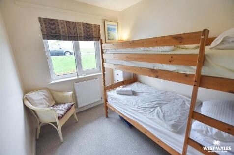 1 - 2025-11-10T122321.926.jpg