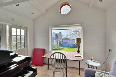Piano room.jpg