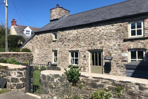 Lower house Cottage new front photo 2.jpg