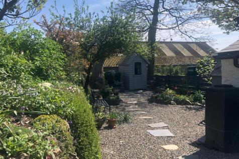 Rear view lower house cottage.jpg