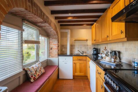 Rochgate_Farm_MeadowBarn_2048px_017.jpg