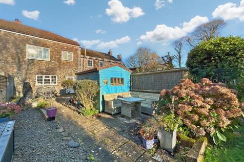 Back Garden 1.jpg