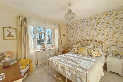 Bedroom 2.jpg