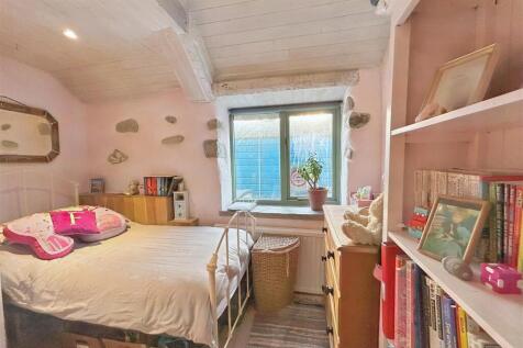 Bedroom 3.1.jpg