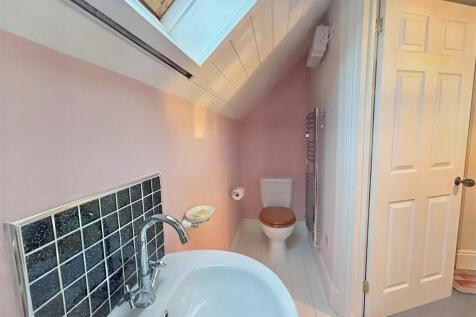 En Suite 2.jpg