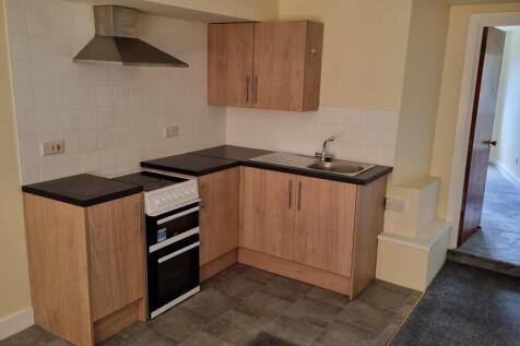 Kitchen 1.jpeg