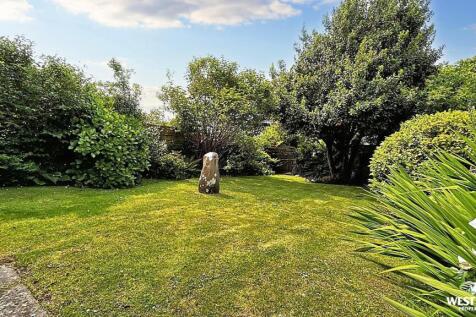 Garden 2 (1).jpg