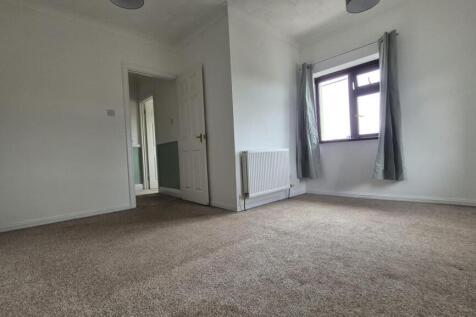 WH Bedroom 3 2.jpeg