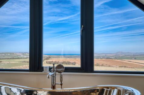 _DSC2691_HDR-DeNoiseAI-clear.jpg