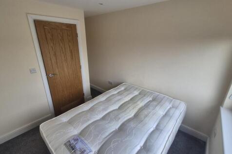 4BPH Bedroom 2 2.jpeg