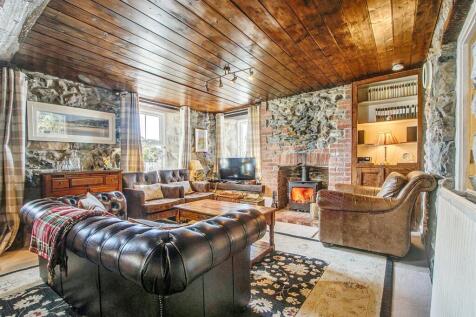 Sitting room house 1 (1).jpg