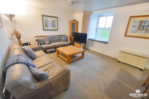 12 - 2025-11-17T124907.756.jpg