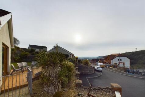 CAM03055G0-PR0184-STILL039.jpg