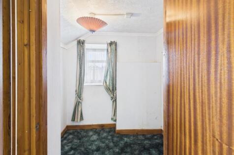 CAM03055G0-PR0259-STILL020.jpg