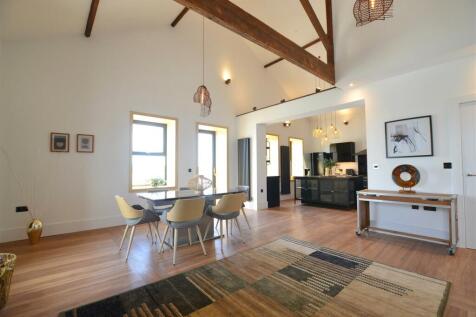 living room.JPG