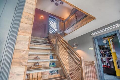 _DSC0272_HDR-DeNoiseAI-low-light.jpg