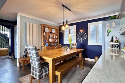 Dining Area 3.jpg