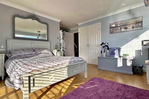 Master Suite.jpg