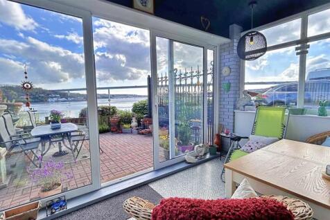 Sun Room 4.jpg