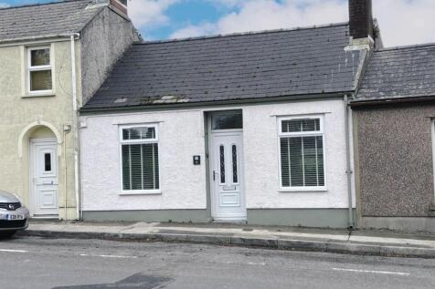Front photo- 6 Monkton.jpg