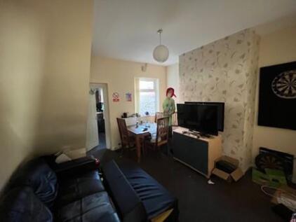 Picture2.jpg