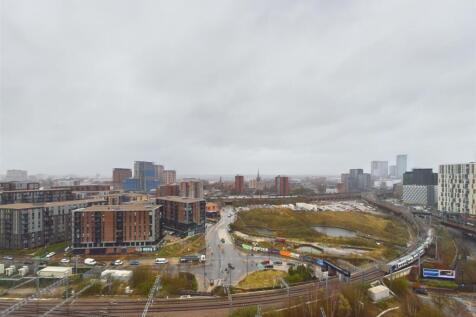CAM01231G0-PR0047-STILL007.jpg