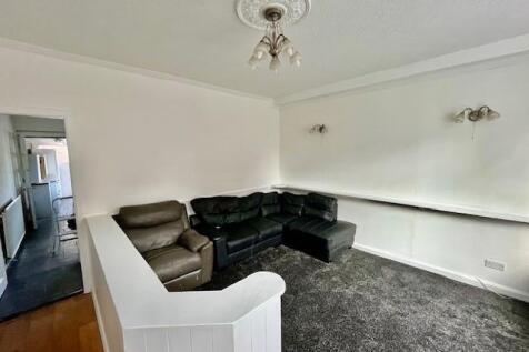 LOUNGE2.jpg