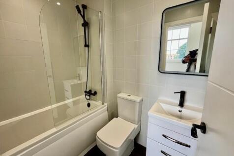 ensuite30.jpg