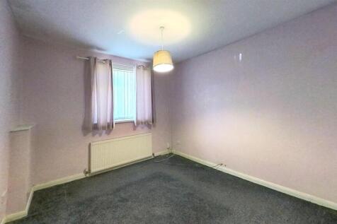 3-Beverley-Rd-Bedroom.jpg