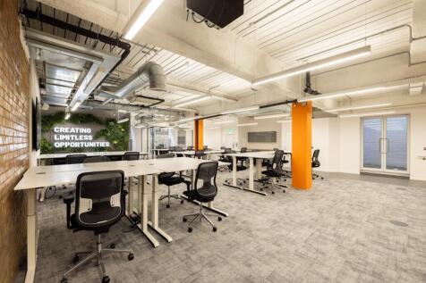 LG42NewBroadSt5.jpg