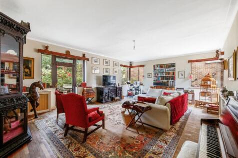 5 Dallas Road-4.jpg