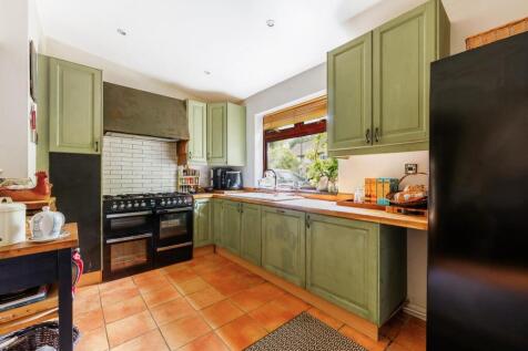 5 Dallas Road-5.jpg