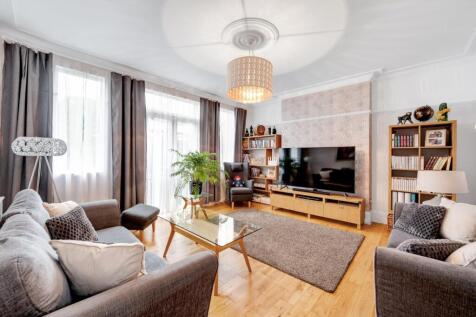 Kingsbridge Avenue-3.jpg