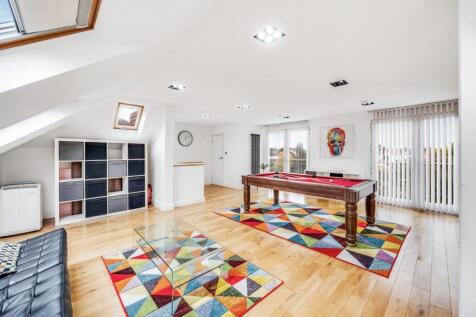 ingsbridge Avenue-16.jpg