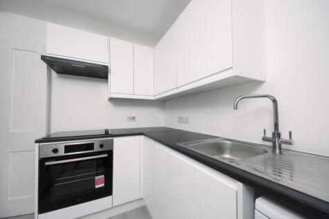 GV- F2 - 17 Rosemont Rd (5).jpg